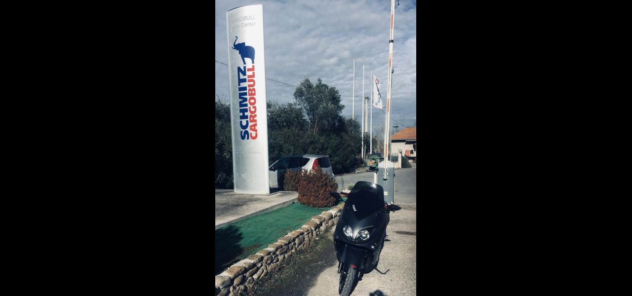 YAMAHA T-MAX - usata in vendita Abruzzo Marche 1