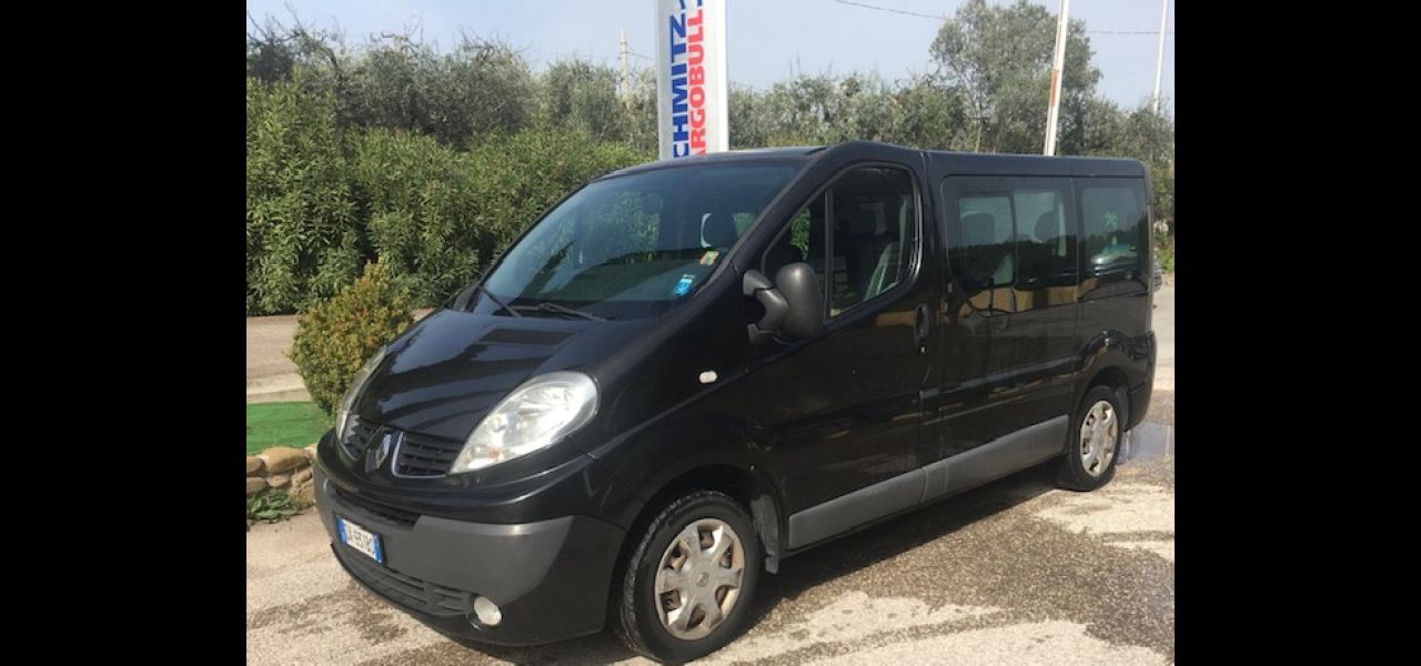 RENAULT TRAFFIC 9 POSTI - usata in vendita Abruzzo Marche 1