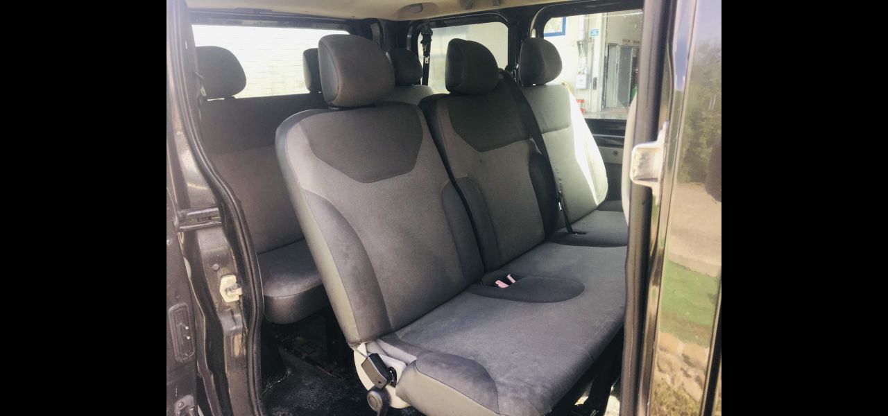 RENAULT TRAFFIC 9 POSTI - usata in vendita Abruzzo Marche 1