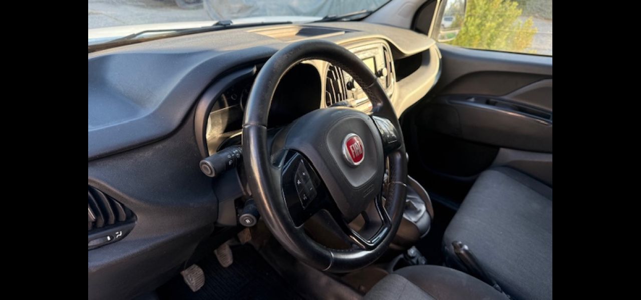 FIAT DOBLO' 1.3 - usata in vendita Abruzzo Marche 1