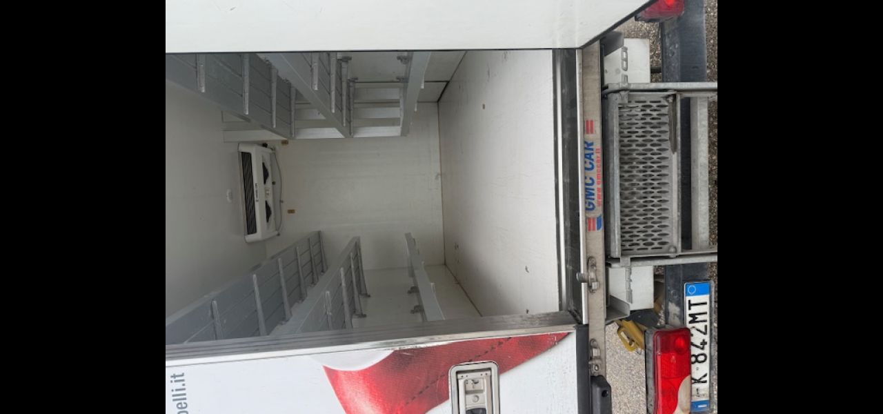 MERCEDES 416 ISOTERMICO E FRIGO - usata in vendita Abruzzo Marche 1