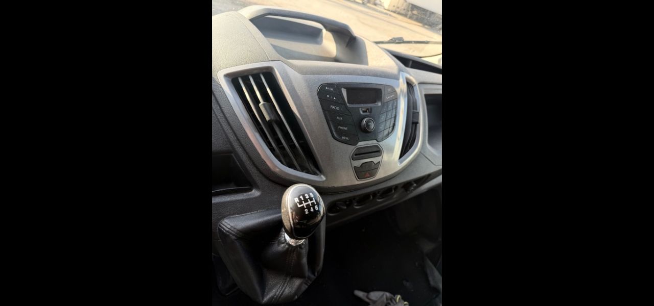 FORD TRANSIT DOPPIA CABINA E DOPPIA RUOTA - usata in vendita Abruzzo Marche 1
