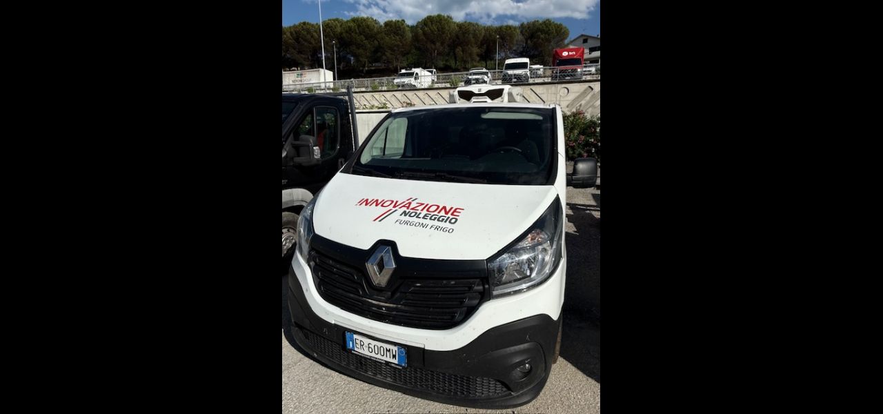 RENAULT TRAFIC COIBENTATO E FRIGO - usata in vendita Abruzzo Marche 1