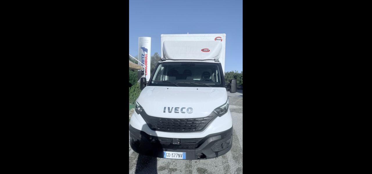 IVECO DAILY BOX E SPONDA - usata in vendita Abruzzo Marche 1
