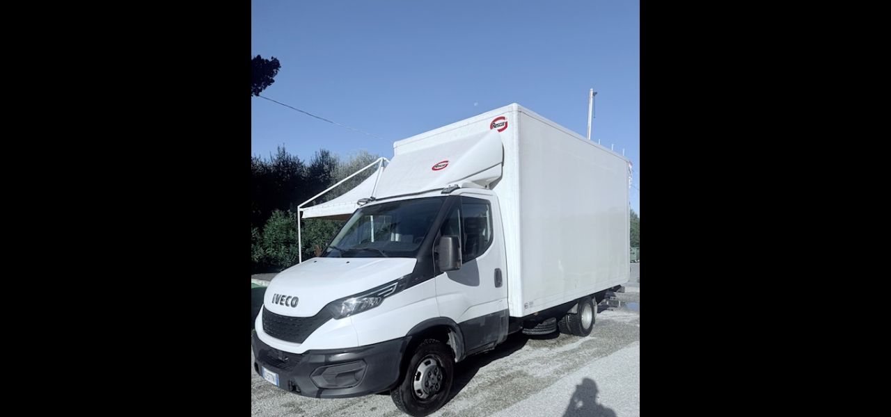 IVECO DAILY BOX E SPONDA - usata in vendita Abruzzo Marche 1