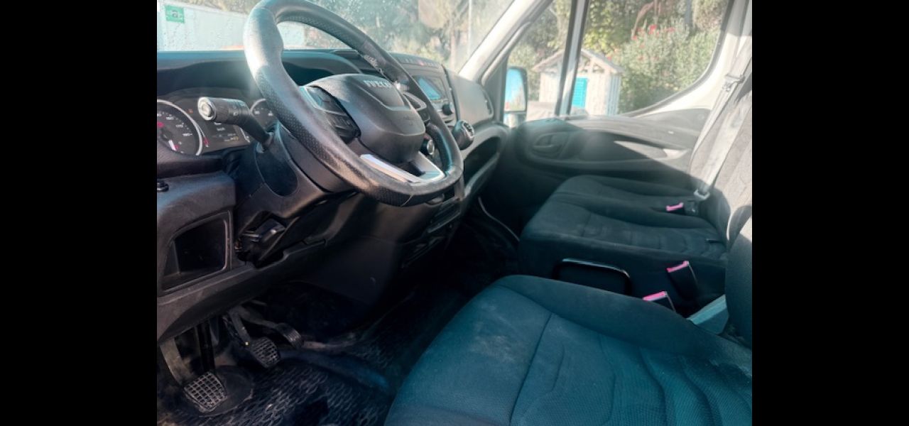 IVECO DAILY BOX E SPONDA - usata in vendita Abruzzo Marche 1