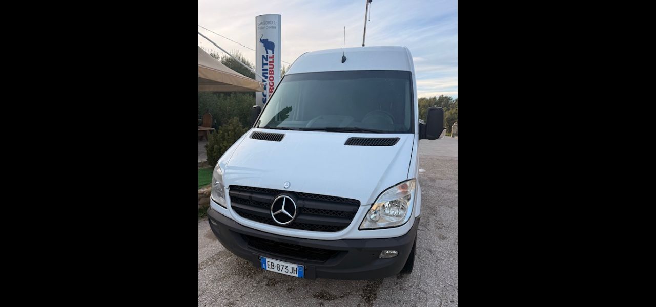 MERCEDES SPRINTER 3000CC - usata in vendita Abruzzo Marche 1