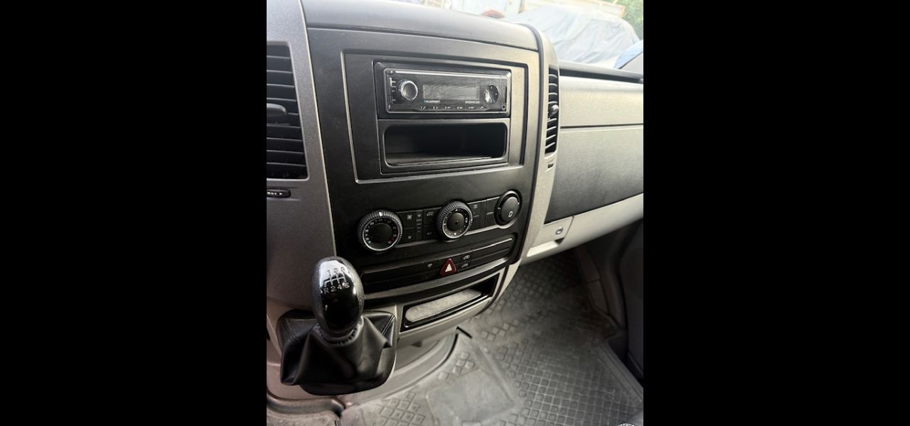 MERCEDES SPRINTER 3000CC - usata in vendita Abruzzo Marche 1