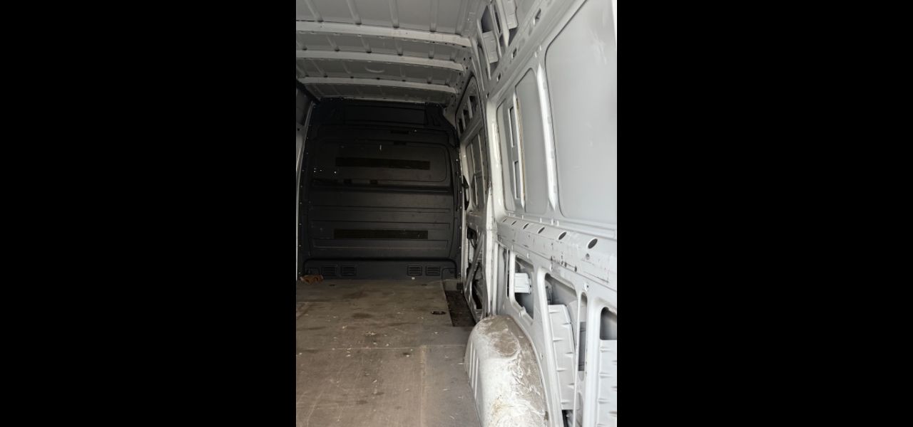 MERCEDES SPRINTER 3000CC - usata in vendita Abruzzo Marche 1
