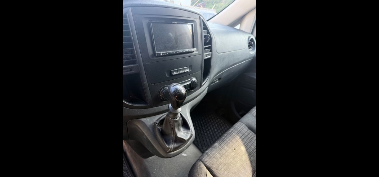 MERCEDES VITO 6 POSTI - usata in vendita Abruzzo Marche 1