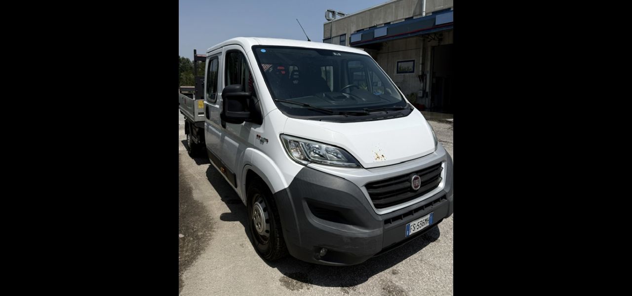 FIAT DUCATO DOPPIA CABINA E  GRU  - usata in vendita Abruzzo Marche 1